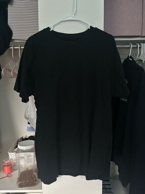 Classic Men's Black Crewneck T-Shirt